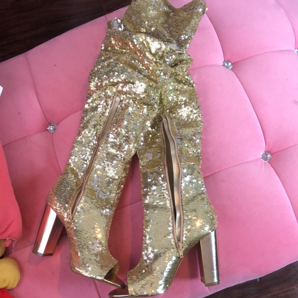 Gold sparkle boots